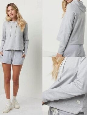 Vuori Halo Essential Hoodie Women's Large Pale Grey Heather